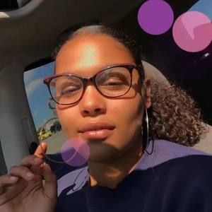 Meet your Posher, Ivory